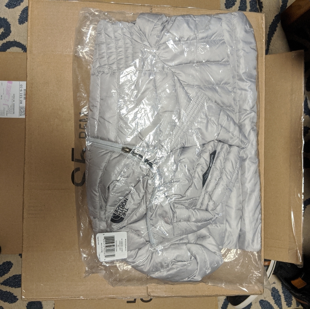 Women's NorthFace Tonnerro Jacket
